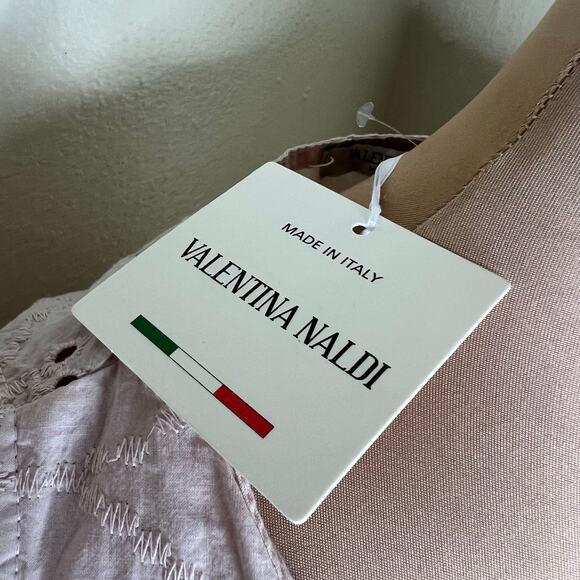 Valentina Naldi Top Womens Size Small Cotton Pink Embroidered Eyelet Flutter New - Picture 10 of 10